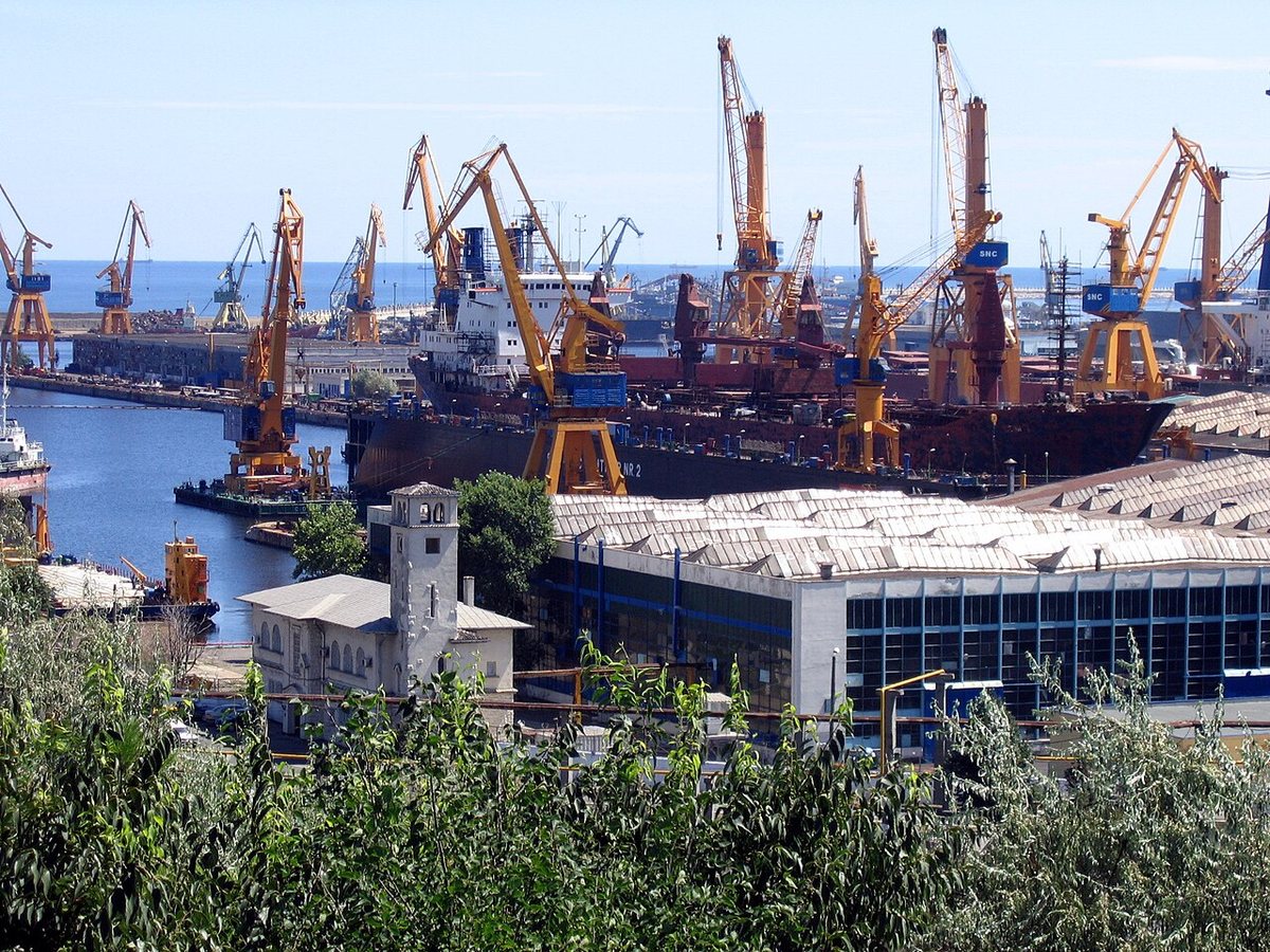 Американські суднобудівні компанії шукають кваліфікованих працівників, але це непросто