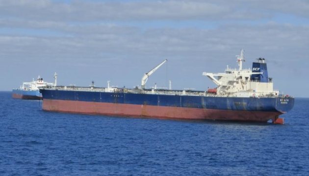 Супутники зафіксували ймовірний витік нафти з підсанкційного танкера РФ біля Оману