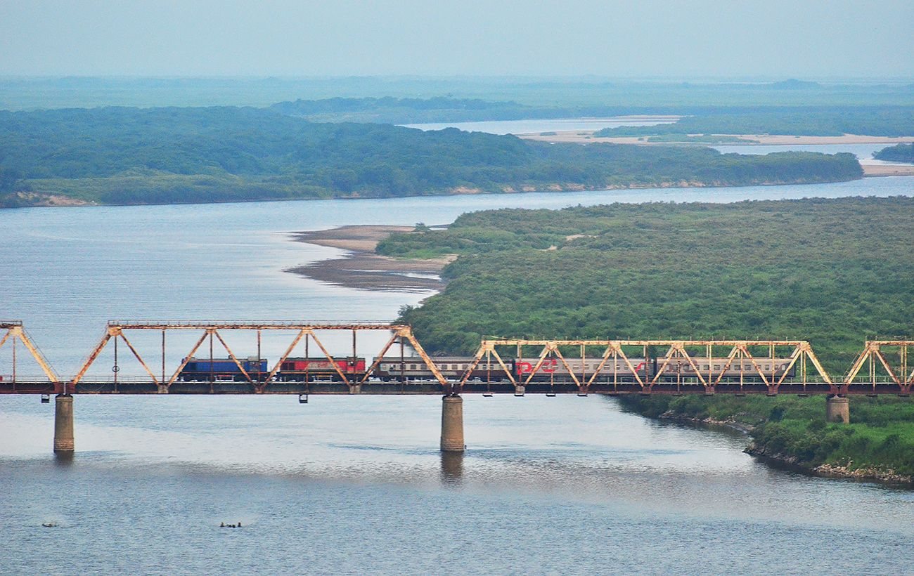 Росія та КНДР завершують будівництво стратегічного мосту – розслідування