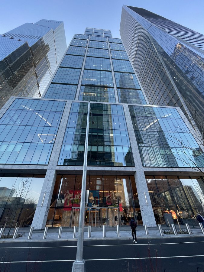 Акції BlackRock можуть змінитися на 4,3% після звіту 14 жовтня