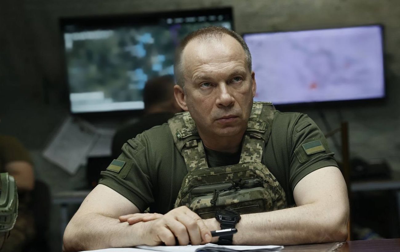 Зеленський звільнив Сирського з посади головнокомандувача ЗСУ, новим головкомом стане Драпатий