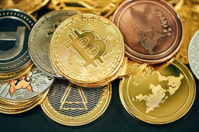 Порівняння Bitcoin та Ethereum для інвесторів у 2026 році