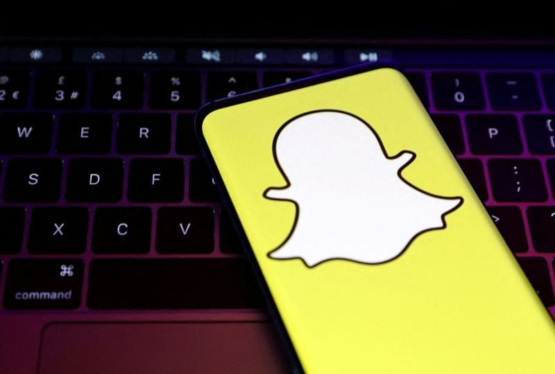 Snap виходить на корпоративний ринок: AR-окуляри зі штучним інтелектом Salesforce і Nvidia