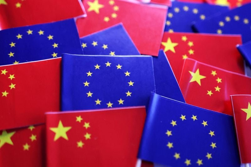 ЄС готує торговельні ініціативи на грудень після домовленості з Китаєм щодо імпорту авто