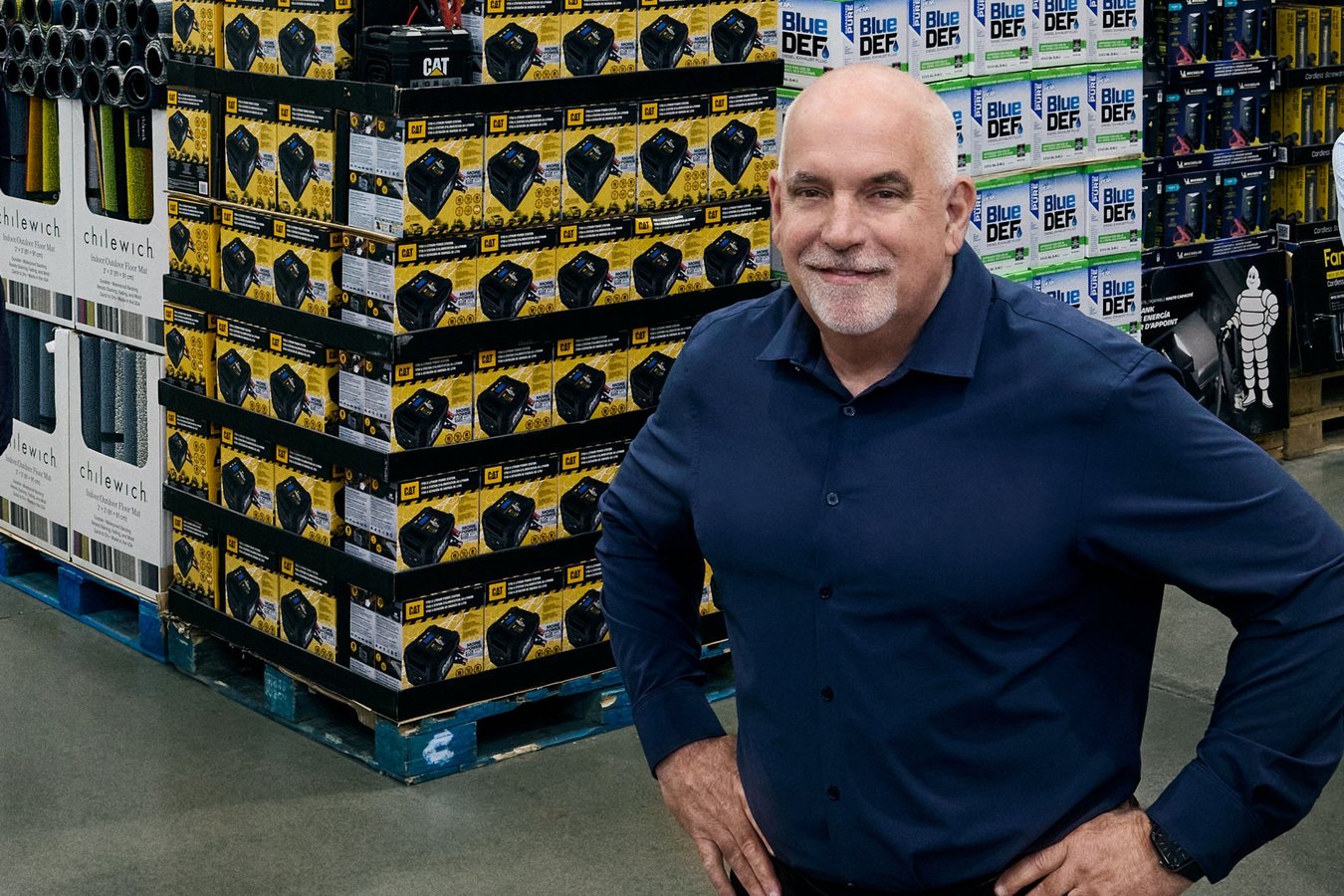 Від водія навантажувача до CEO Costco: Рон Вачріс очолив компанію без диплома