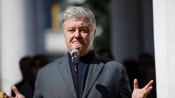 Верховний суд відмовив Порошенку у скасуванні санкцій РНБО
