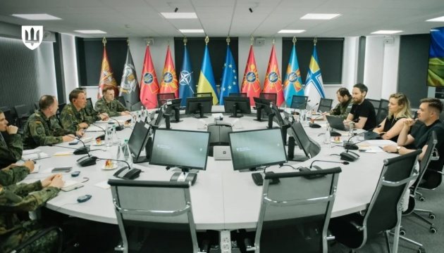 Україна та Німеччина обговорили розвиток технологічних спроможностей на полі бою