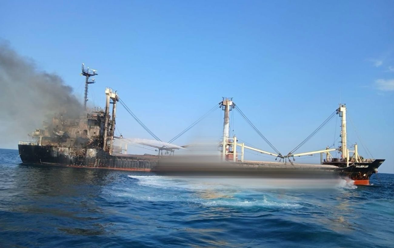 Росія атакувала крилатими ракетами цивільне судно з зерном у Чорному морі: шестеро загиблих