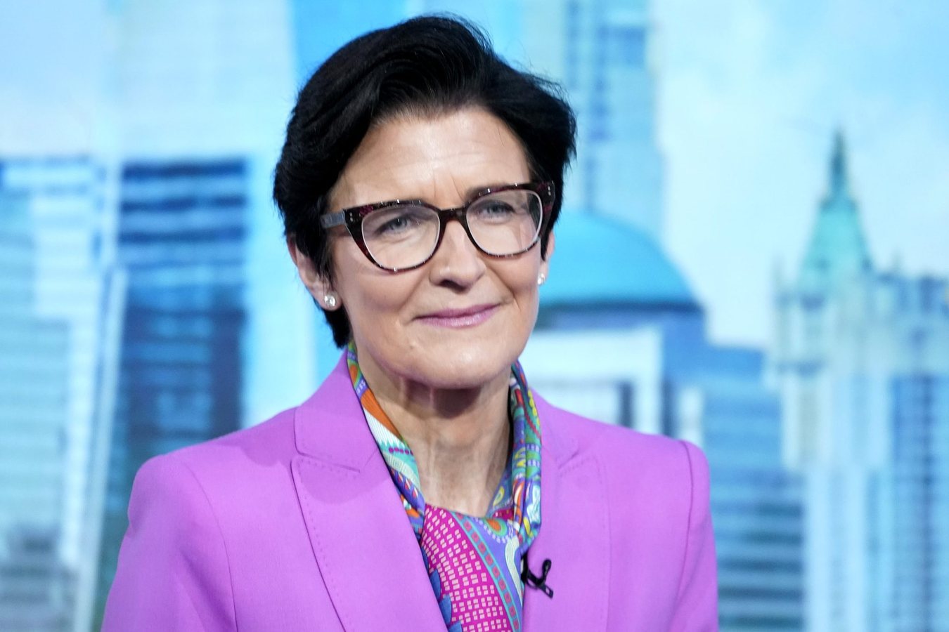 СЕО Citigroup Джейн Фрейзер радить не відповідати на гнівні листи та позбуватися токсичних працівників